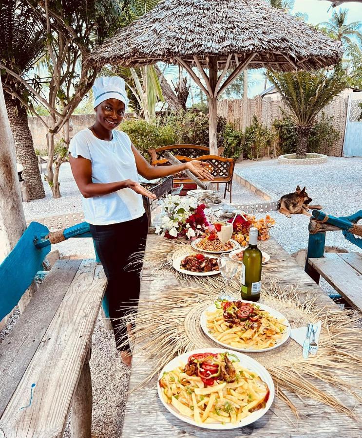 One * Mdudu Mdogo